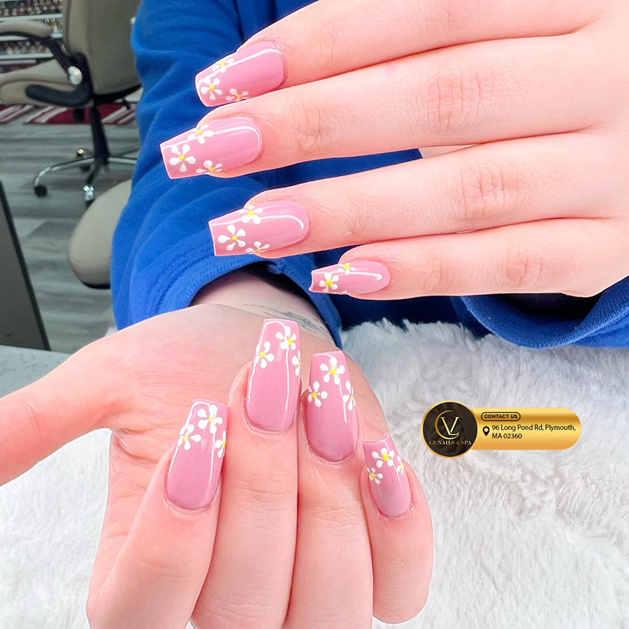 LV Nail & Spa